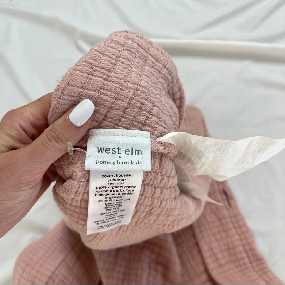 West Elm x Pottery Barn Kids Matelasse Organic Cotton Pink Changing Pad Cover